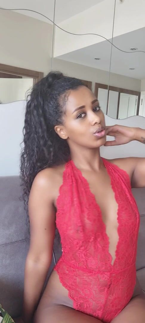 elegant slut am i your type?