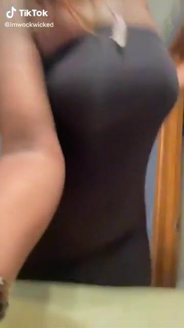 Goddamn her shit heavy