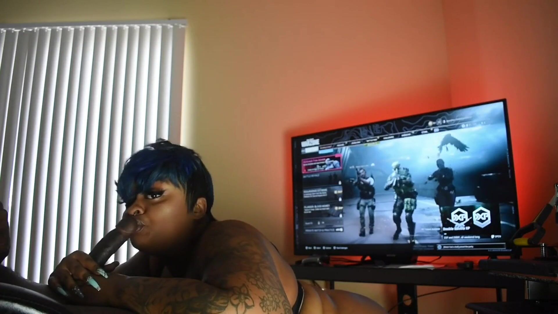 Big girl eating dick