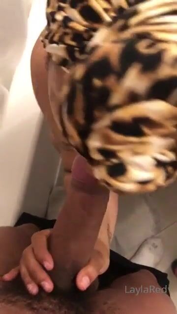 Anybody know how to post to a nsfw page?