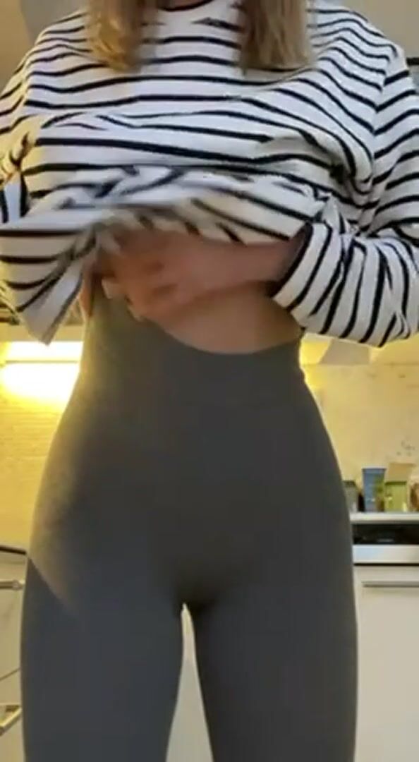 25 Upvot that if you want to fuck me raw sc: miastah