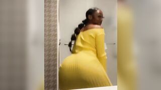 Ebony Homemade: Almost At 1K Followers for the Sub ♥️♥️‼️ Shake Dat Ass! #2