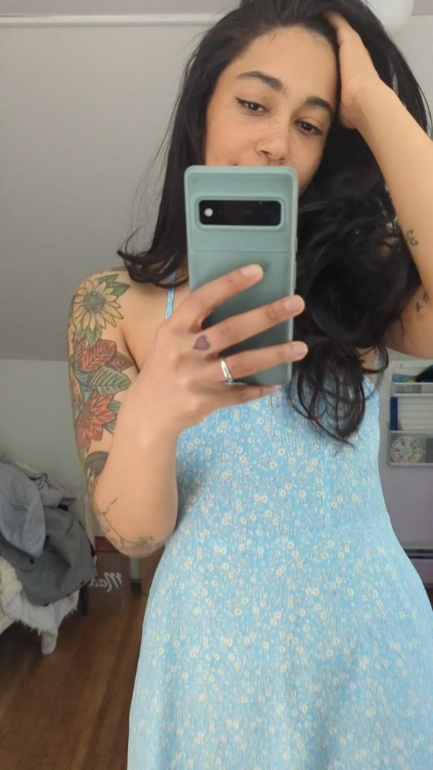Non nude. just saying Hi