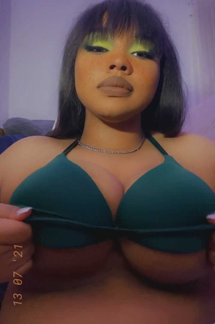 Hope you like milk!— ur Blasian GF