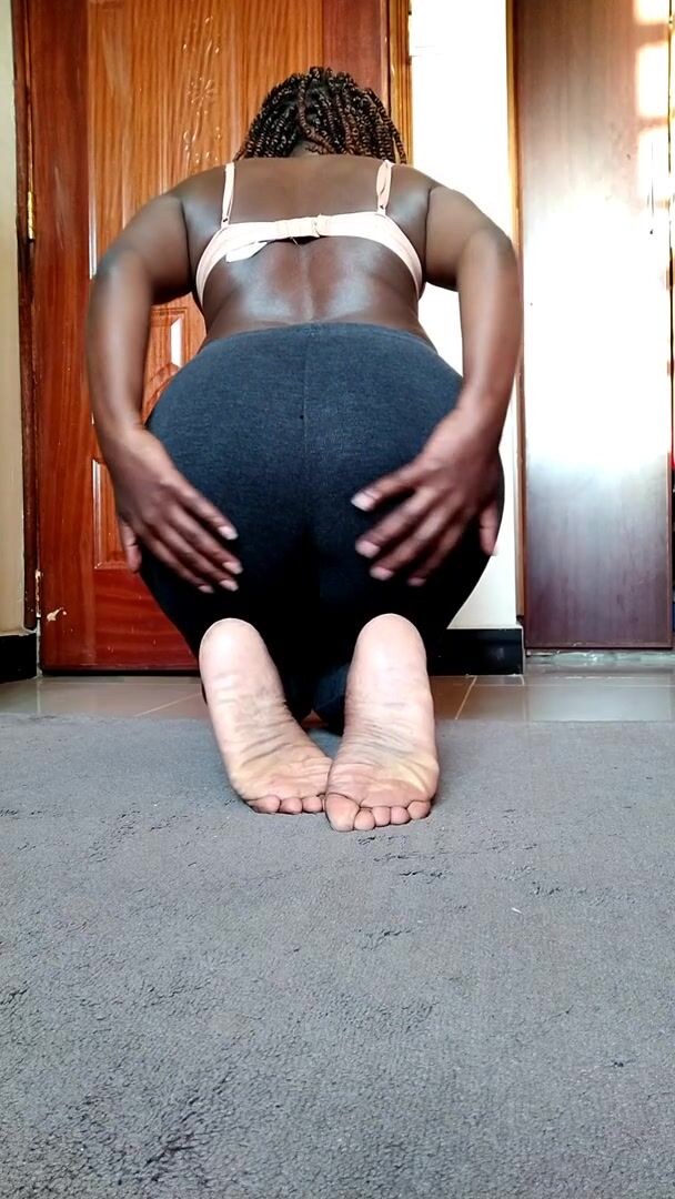 If you like my ass, I'd let you smash