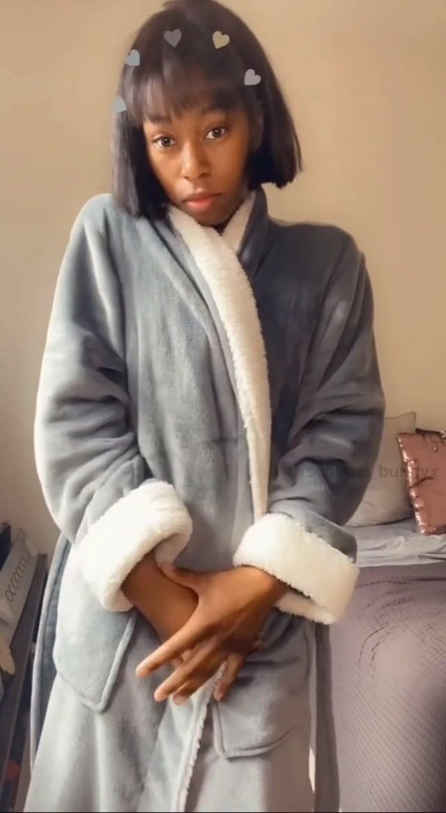 I swear I thought I was still wearing clothes under my robe ????????????