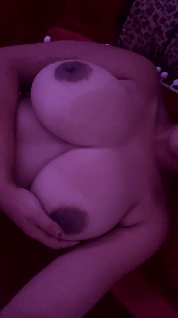 Love me a dom who will fuck my tits