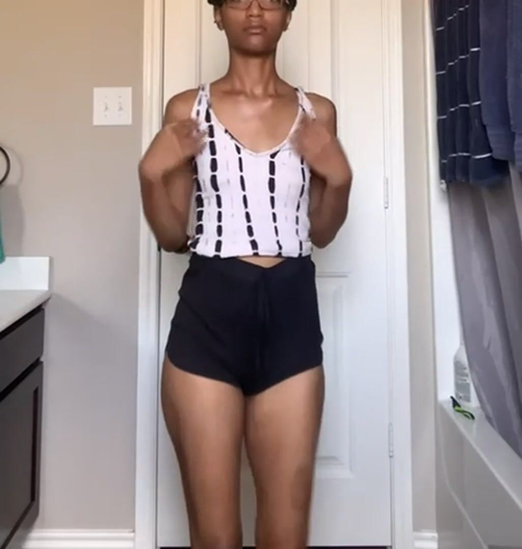 My outfit to the grocery store = no bra or panties