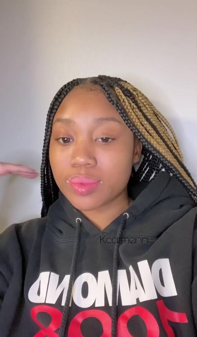 Which lips would you kiss first?
