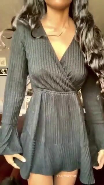 Dresses make outdoor sex so much easier :)