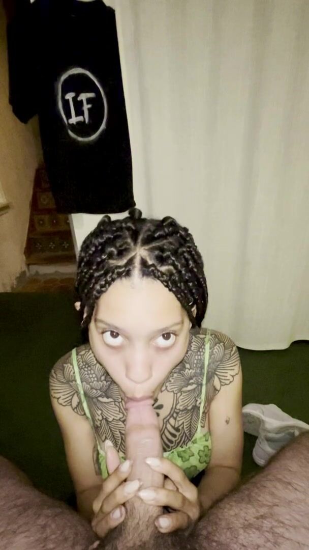 Amateur throat queen ????