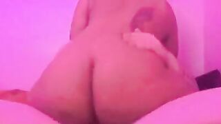 Black Chicks / White Dicks: Bouncing my huge ass on my boyfriend’s BWC - OF : aellamulatto #4